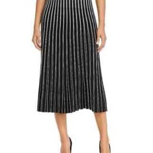 Tory Bruch knit Black and White Striped Women's Skirt